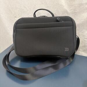 Faux Neoprene Lunch Tote Black Insulated 7x10 2 Pockets Heavy Duty Zippers